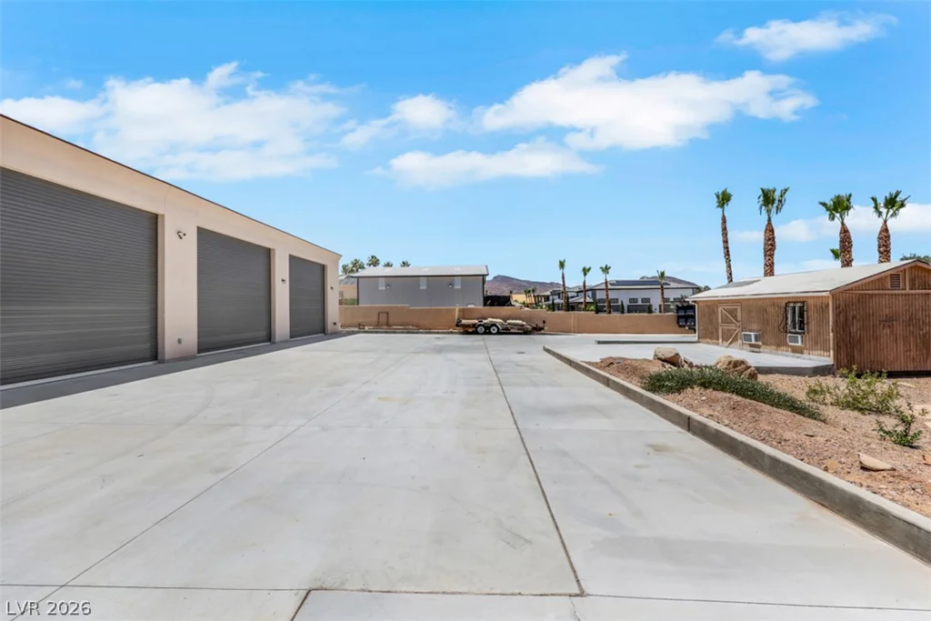 651 Du Fort, Henderson, NV 89002