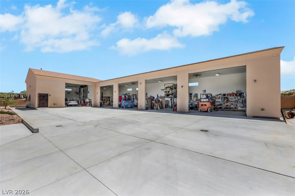 651 Du Fort, Henderson, NV 89002