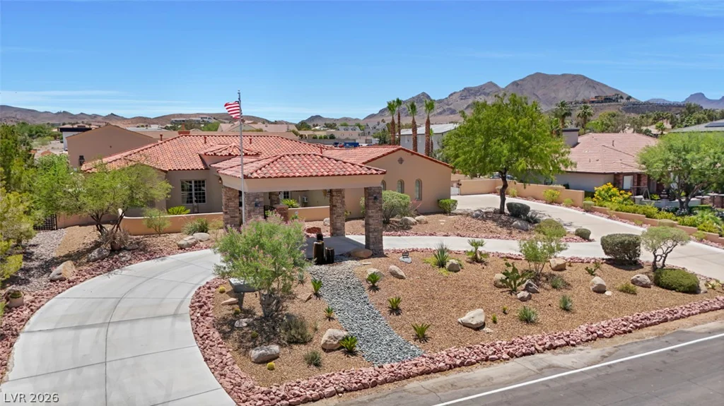 651 Du Fort, Henderson, NV 89002