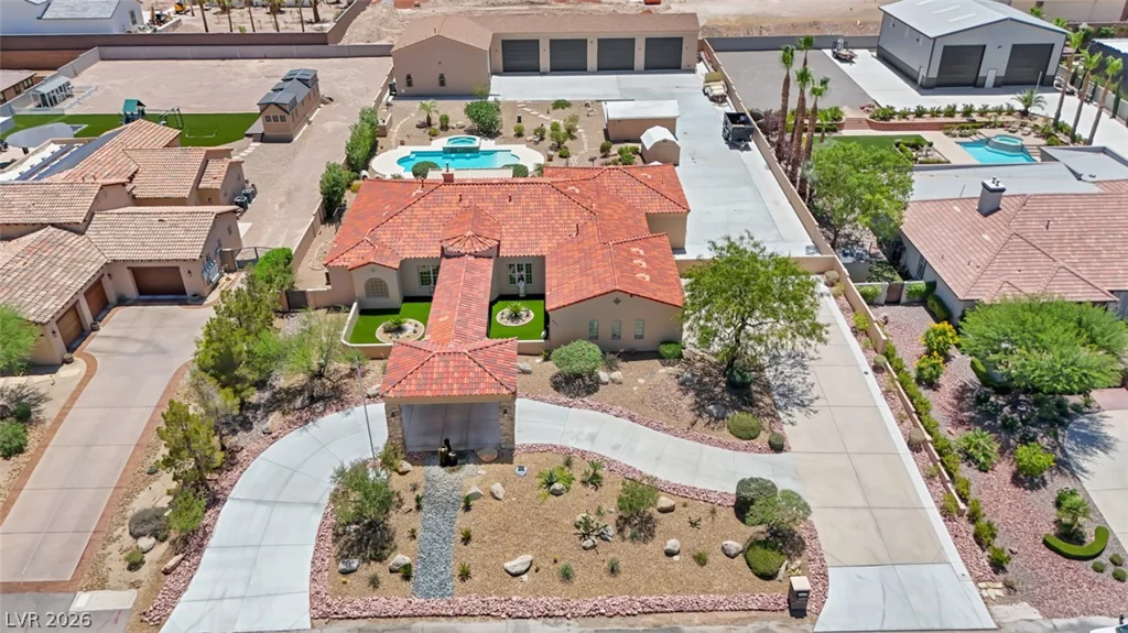 651 Du Fort, Henderson, NV 89002