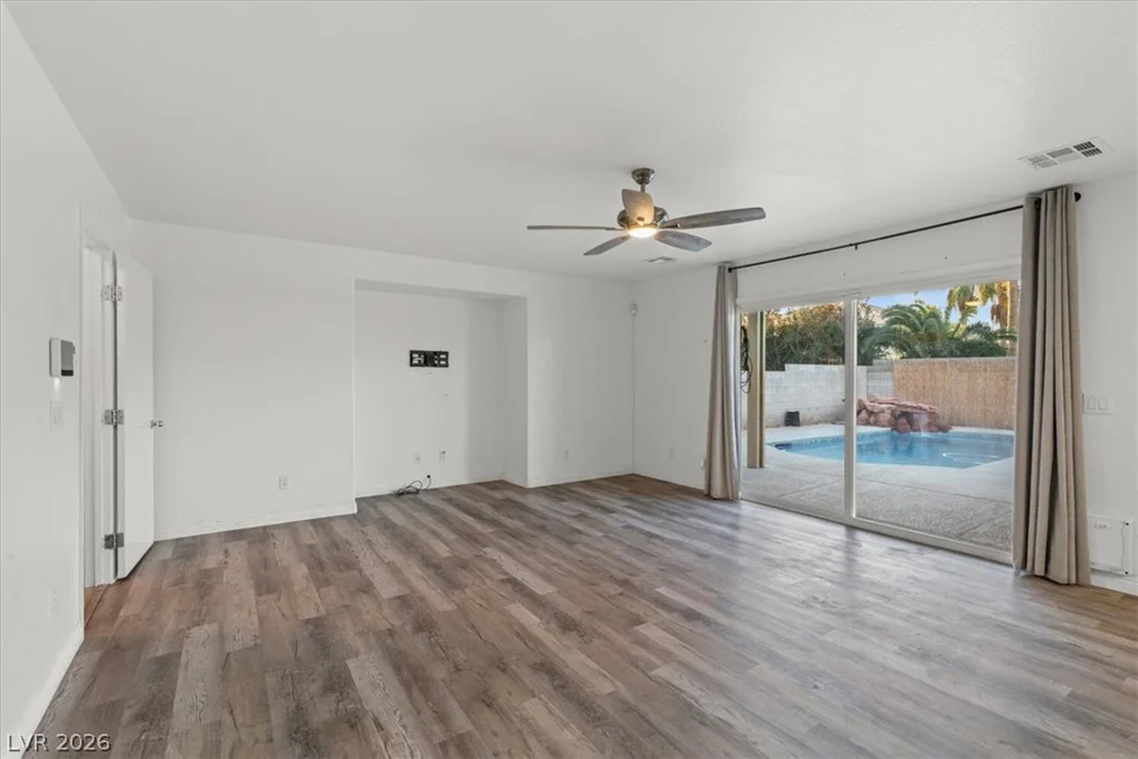 1792 Quartz Landing, Las Vegas, NV 89183