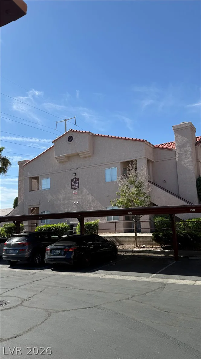 5225 Reno, Las Vegas, NV 89118