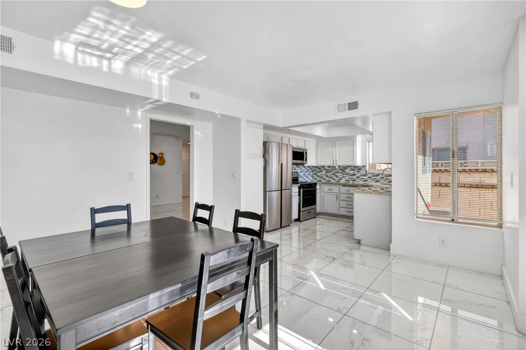 309 Warmside, Las Vegas, NV 89145