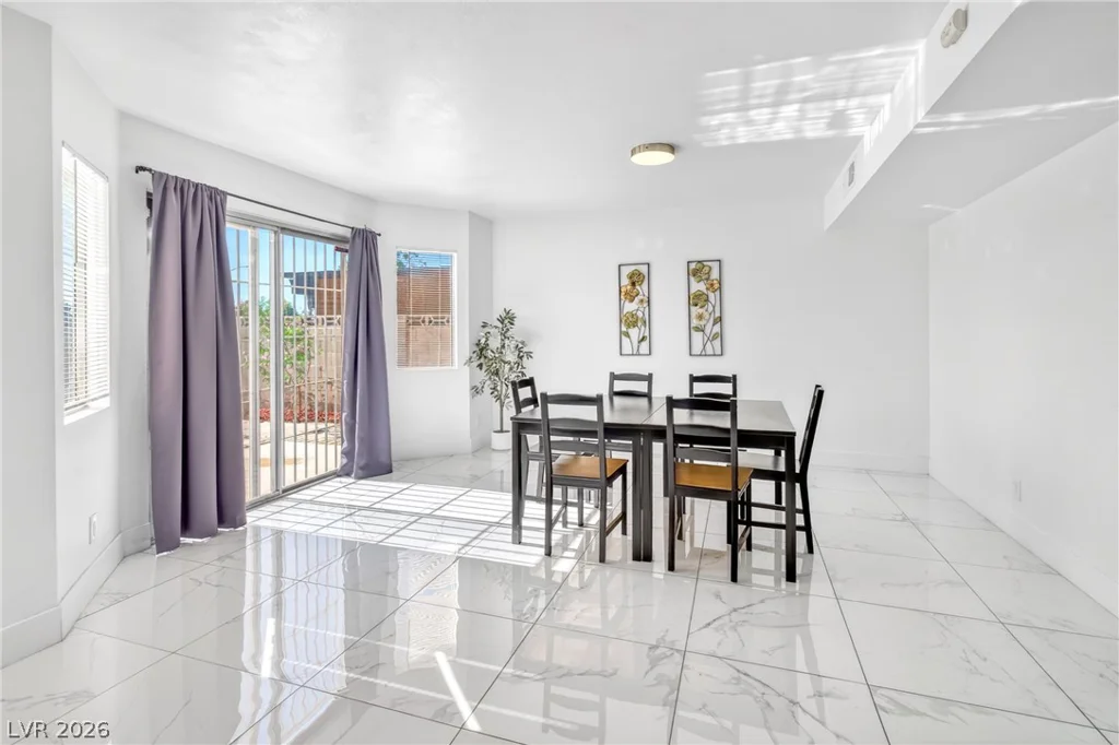 309 Warmside, Las Vegas, NV 89145