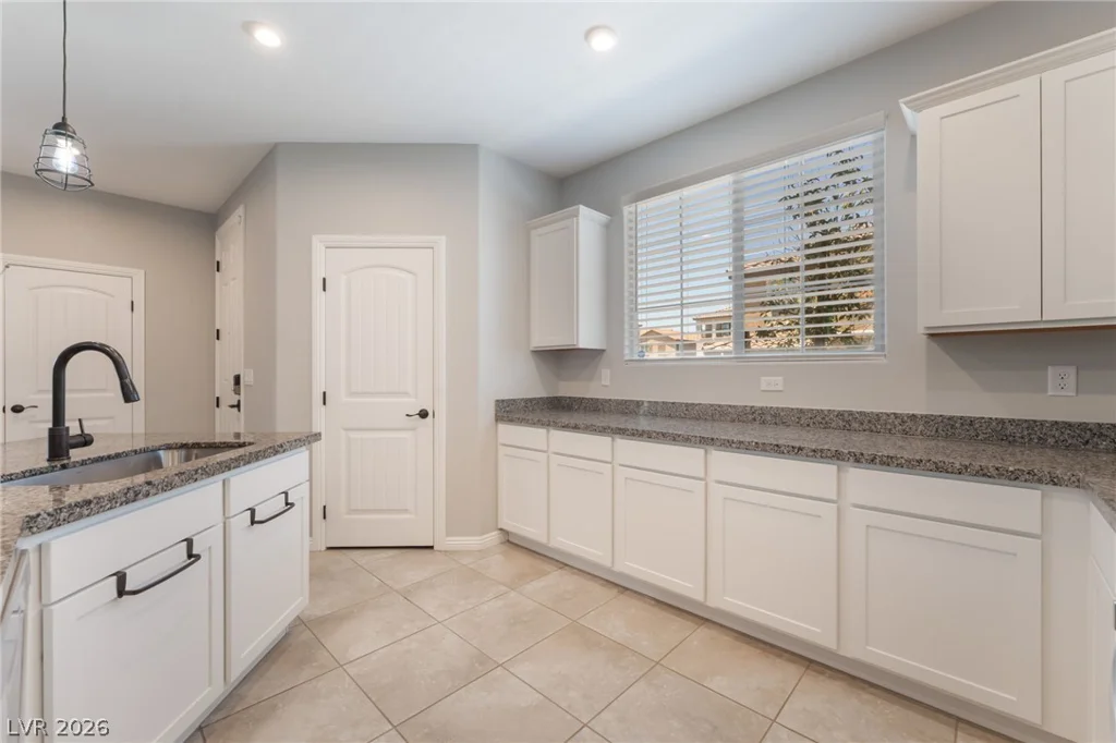 8030 Mercury Skye, Las Vegas, NV 89166