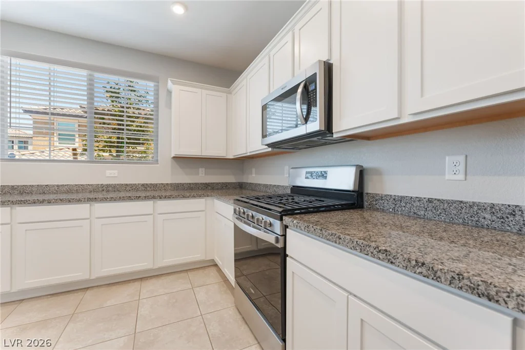 8030 Mercury Skye, Las Vegas, NV 89166