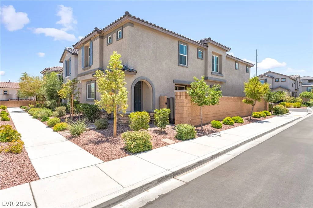 8030 Mercury Skye, Las Vegas, NV 89166