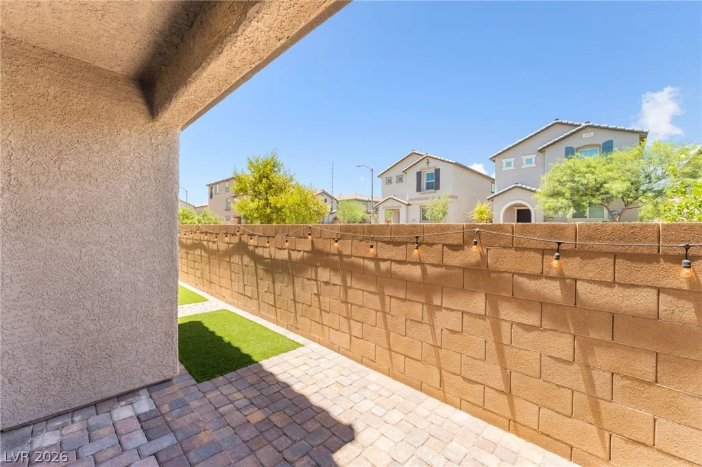 8030 Mercury Skye, Las Vegas, NV 89166