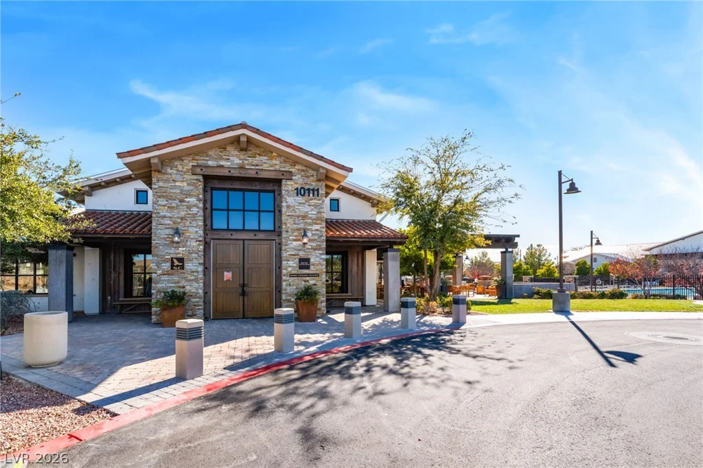 8030 Mercury Skye, Las Vegas, NV 89166