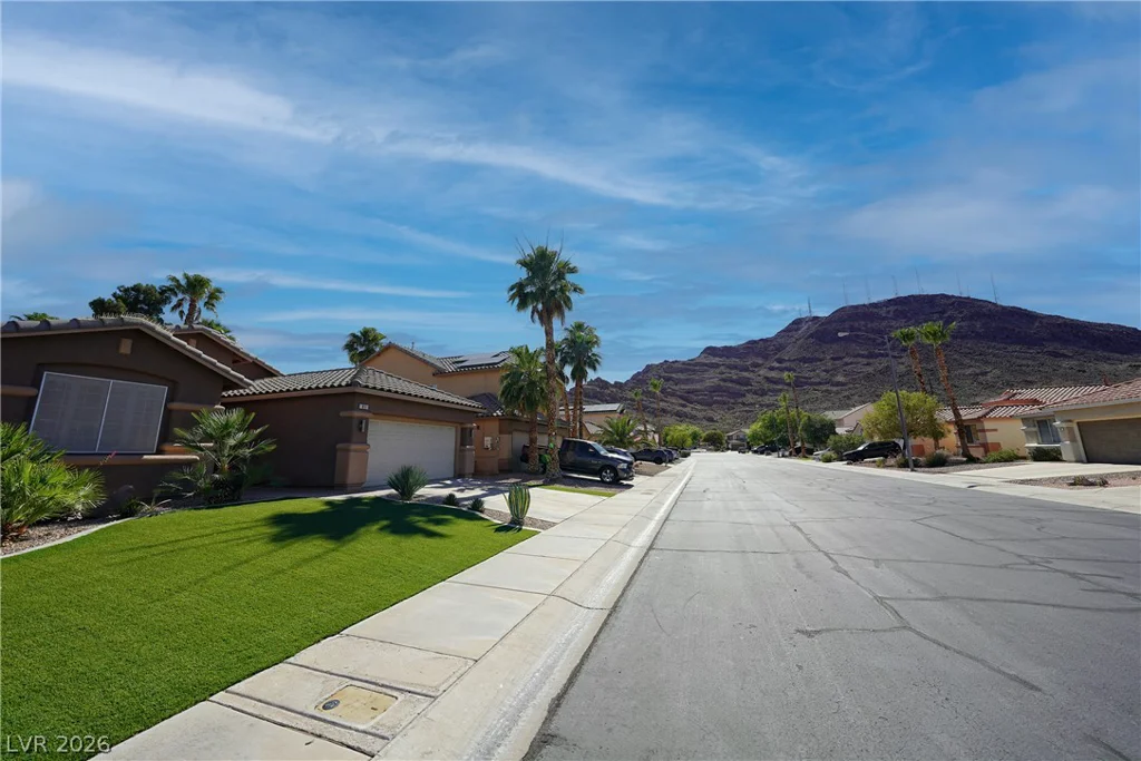 81 Saint Johns Wood, Henderson, NV 89002