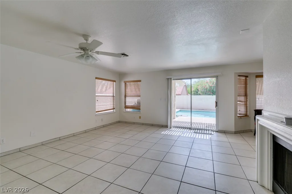 534 Baldridge, Henderson, NV 89014