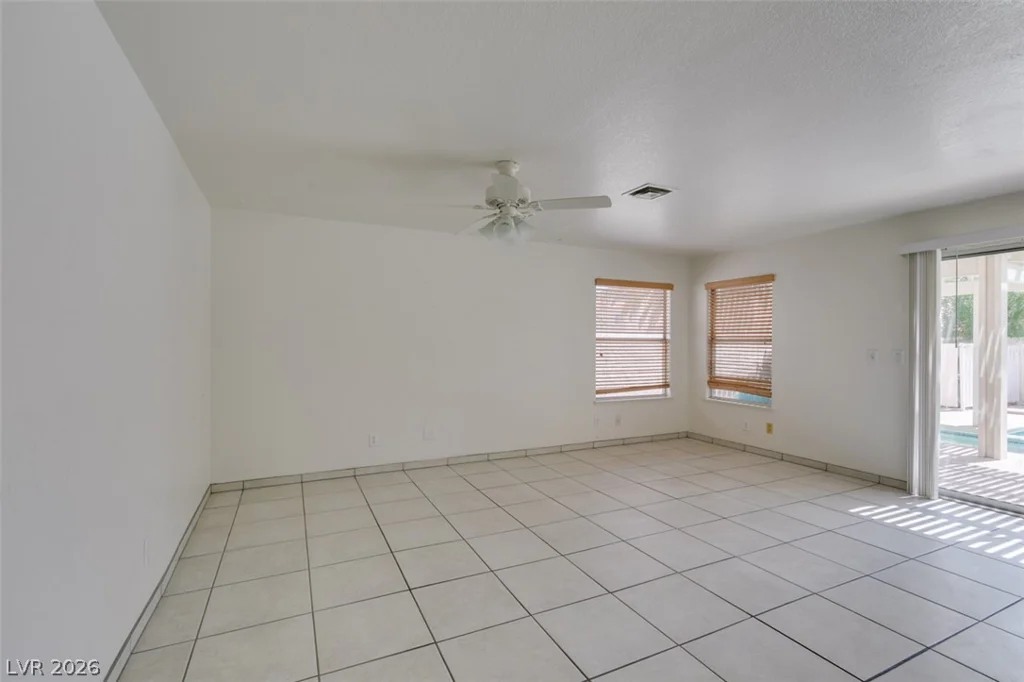 534 Baldridge, Henderson, NV 89014