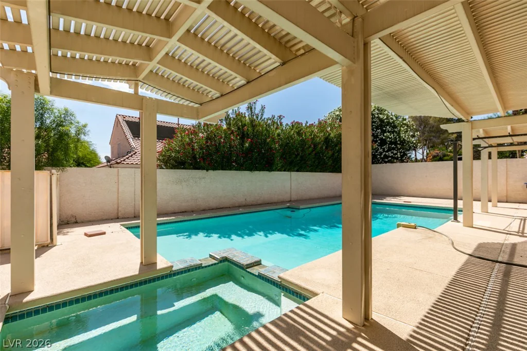 534 Baldridge, Henderson, NV 89014