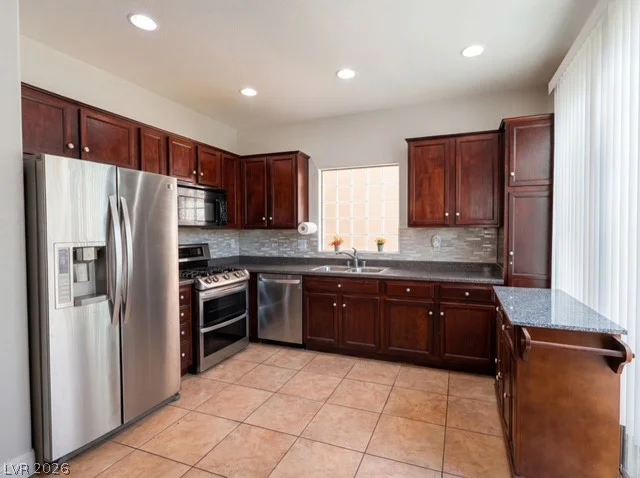7582 Whiskey Moon, Las Vegas, NV 89139