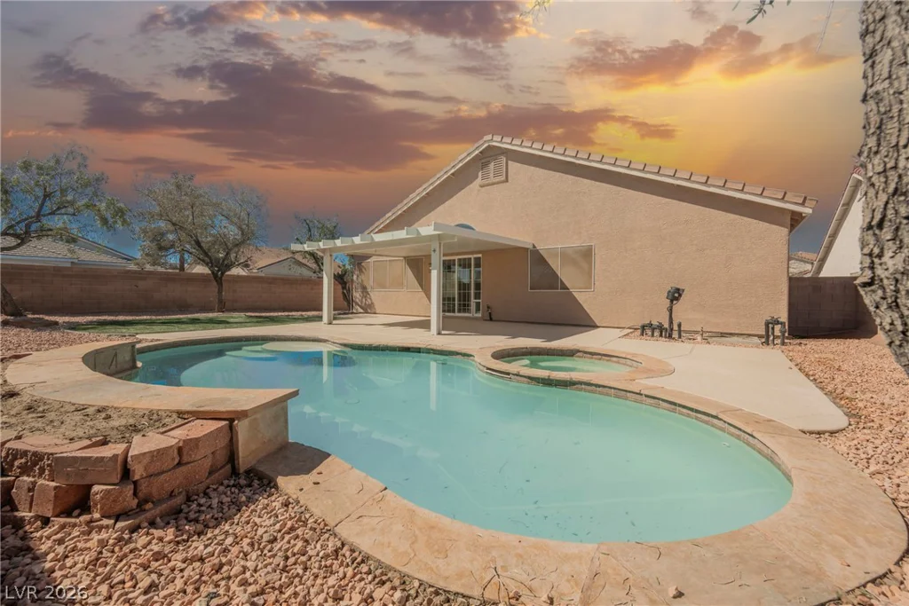 3620 Lake Victoria, North Las Vegas, NV 89032