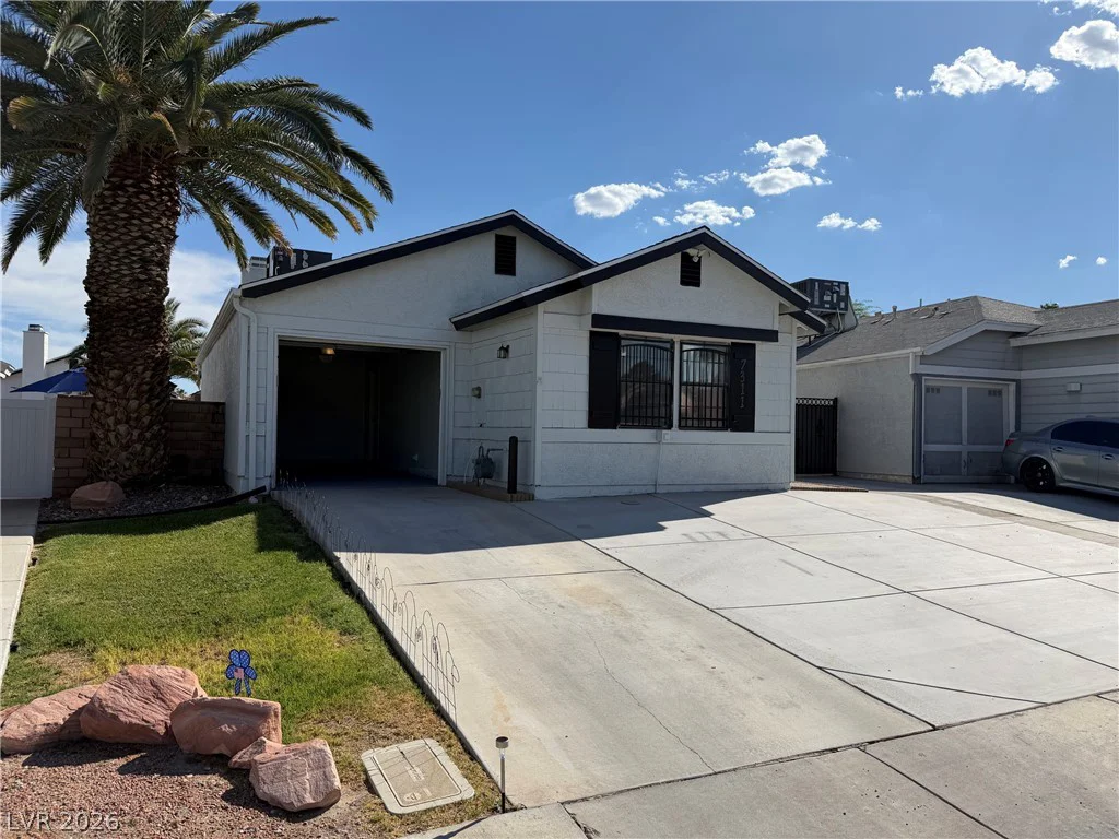 7311 Girard, Las Vegas, NV 89147