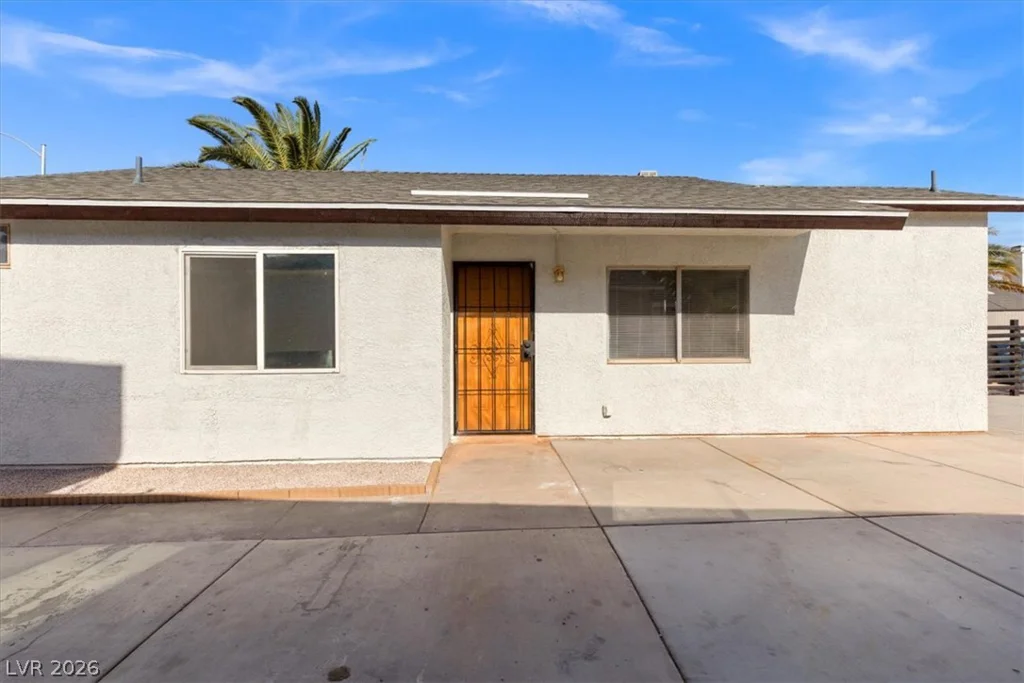 7311 Girard, Las Vegas, NV 89147