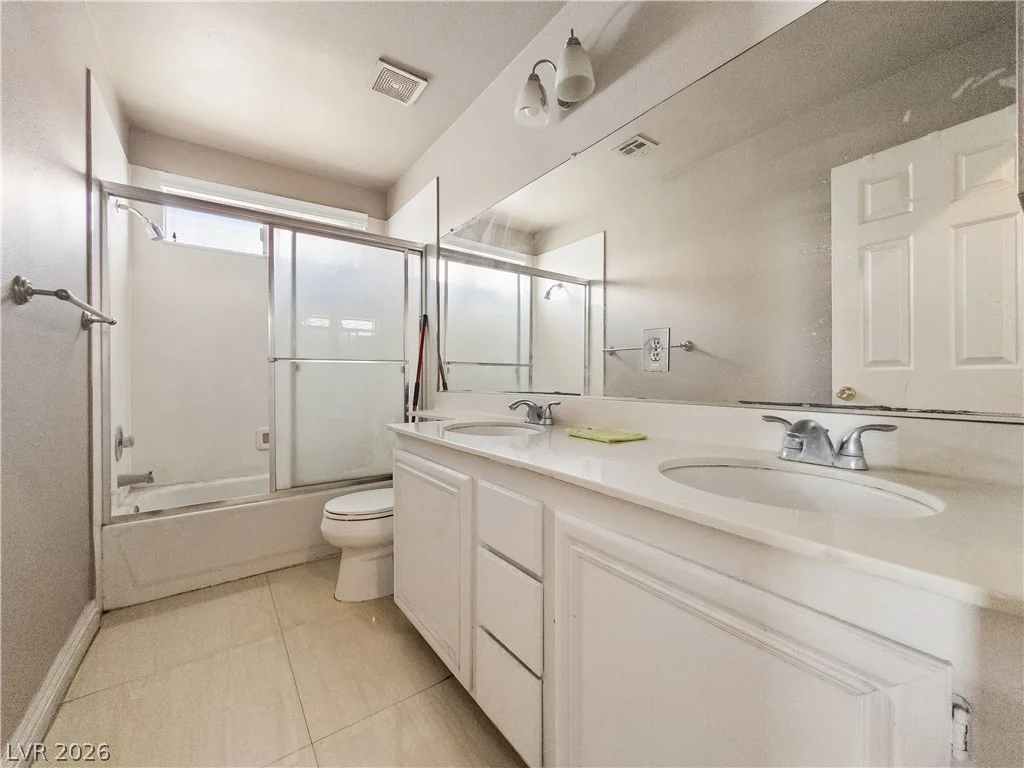 8129 Rochelle, Las Vegas, NV 89147