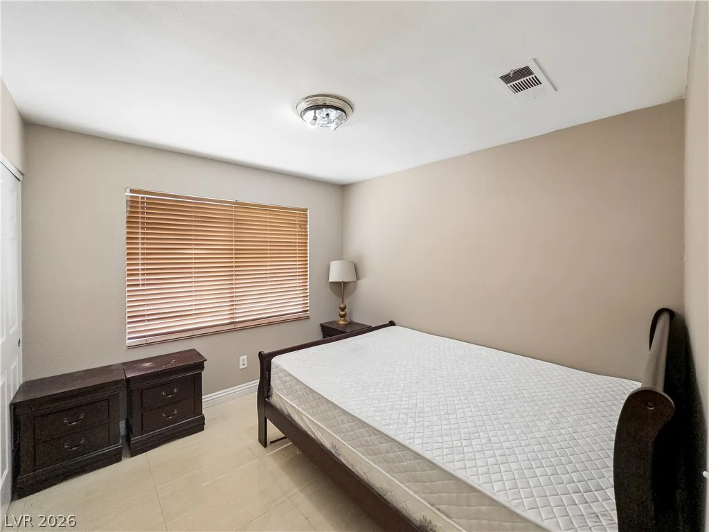 8129 Rochelle, Las Vegas, NV 89147