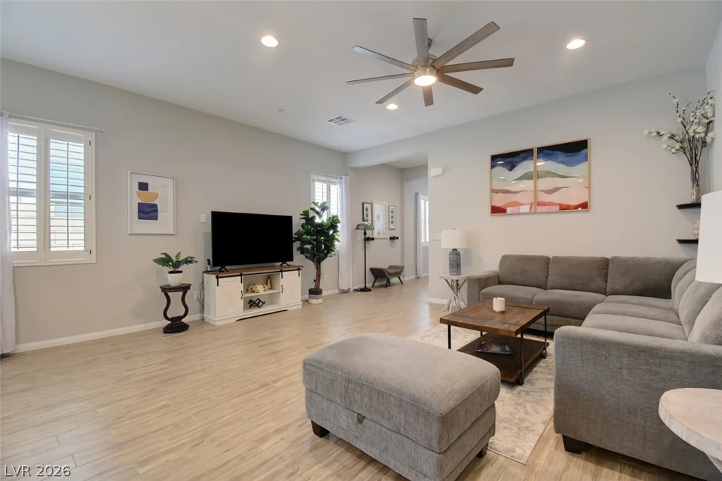 8561 Stokstone, Las Vegas, NV 89166