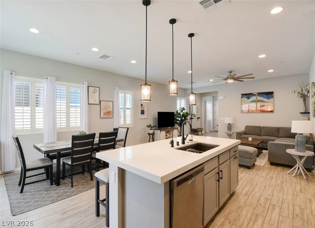8561 Stokstone, Las Vegas, NV 89166