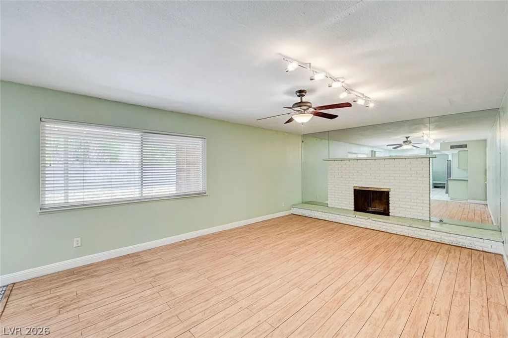 899 Monika, Las Vegas, NV 89119