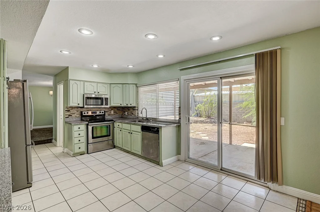 899 Monika, Las Vegas, NV 89119