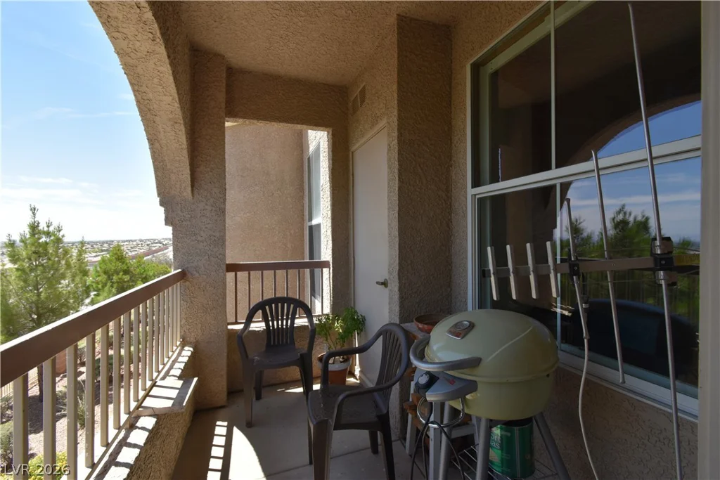 10550 Alexander, Las Vegas, NV 89129