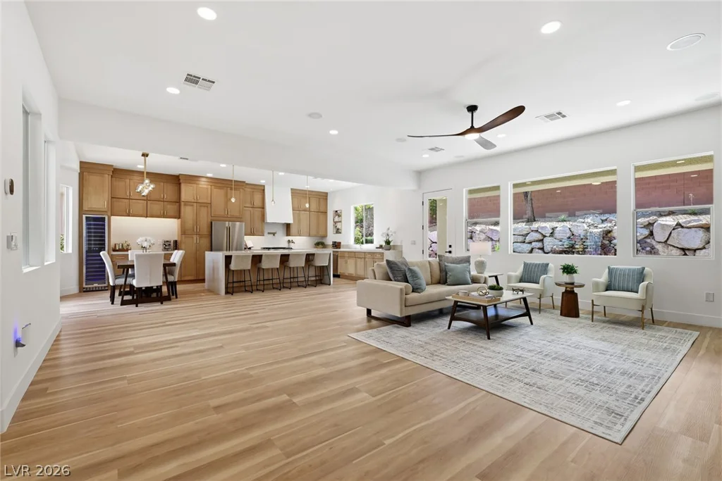 65 Twilight Rose, Las Vegas, NV 89138