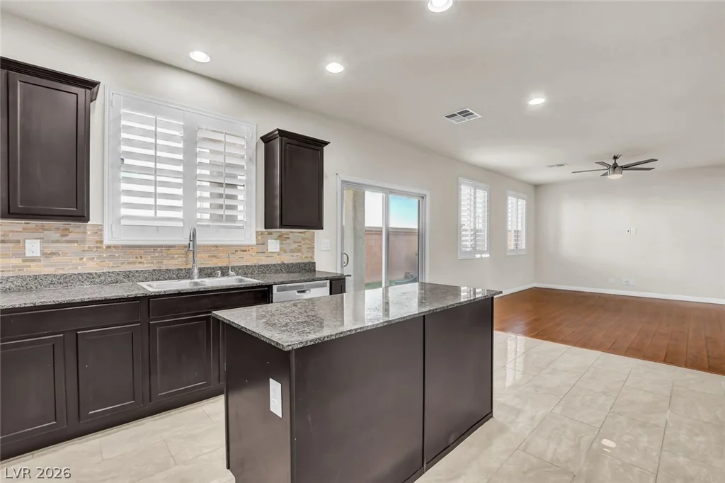 84 Marco Island, Las Vegas, NV 89148