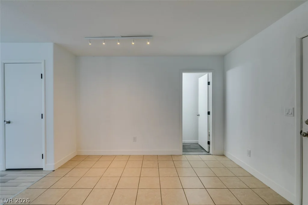 5256 Prism, Las Vegas, NV 89118