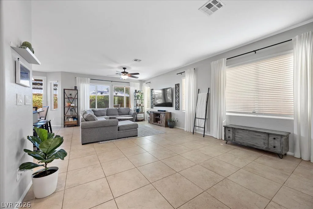 10629 Hartford Hills, Las Vegas, NV 89166