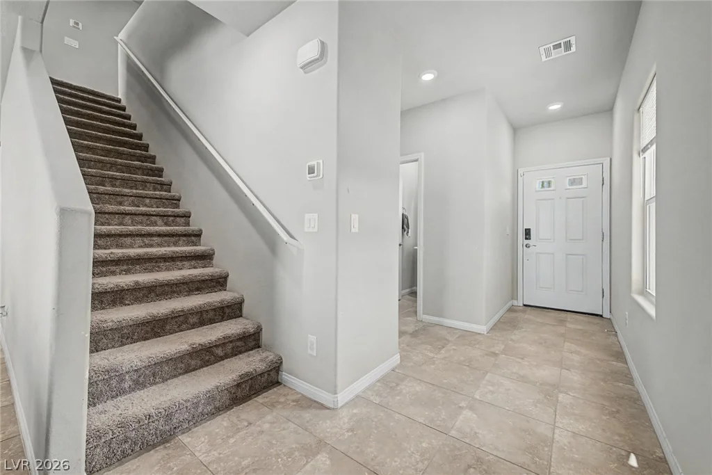 7933 Rachelis, North Las Vegas, NV 89084