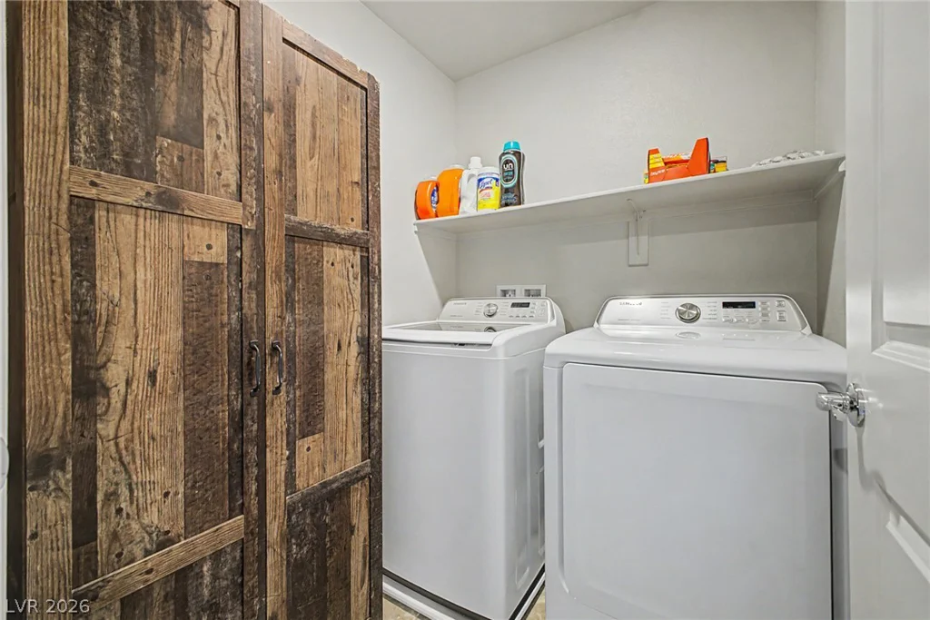 7933 Rachelis, North Las Vegas, NV 89084