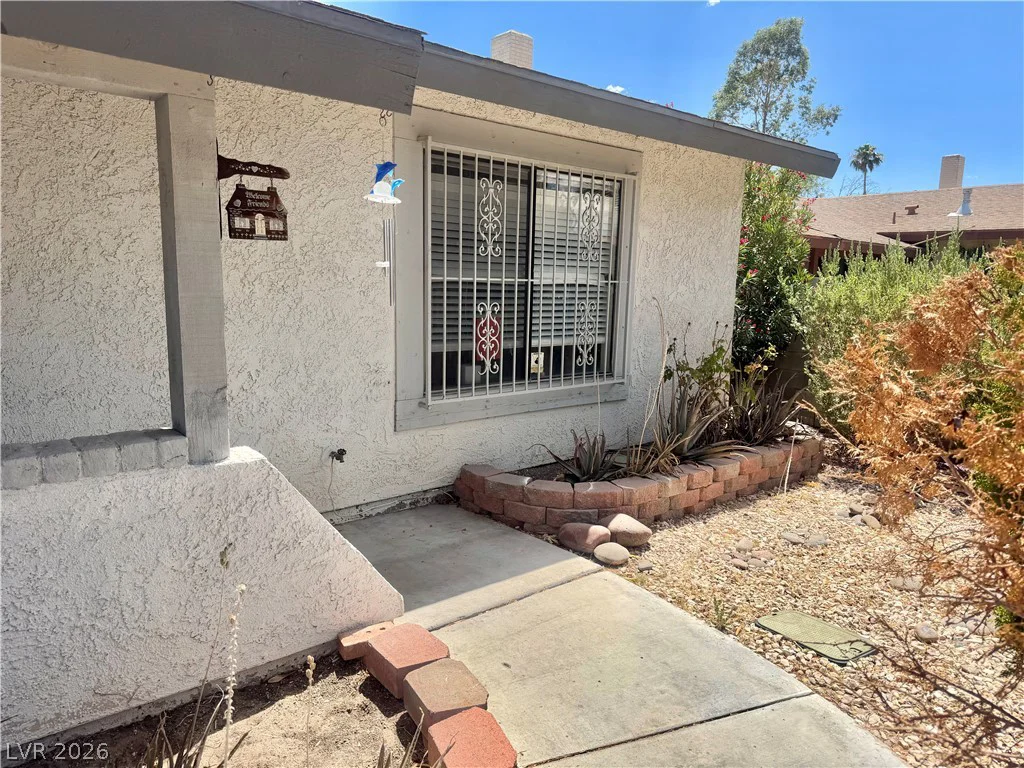 6461 Viking, Las Vegas, NV 89103