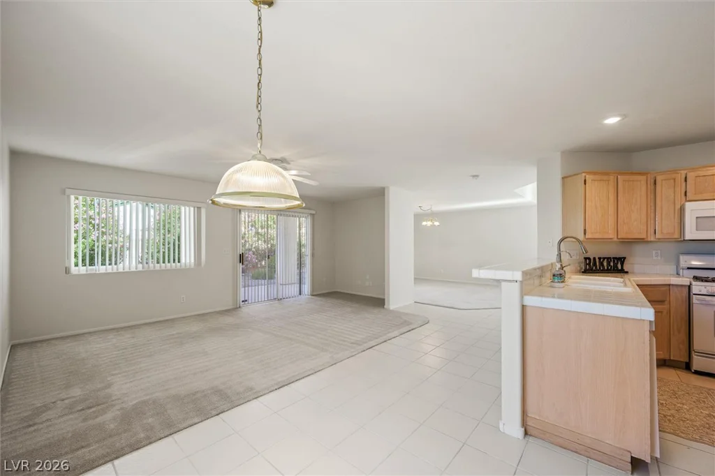 3952 Broad Meadow, Las Vegas, NV 89129