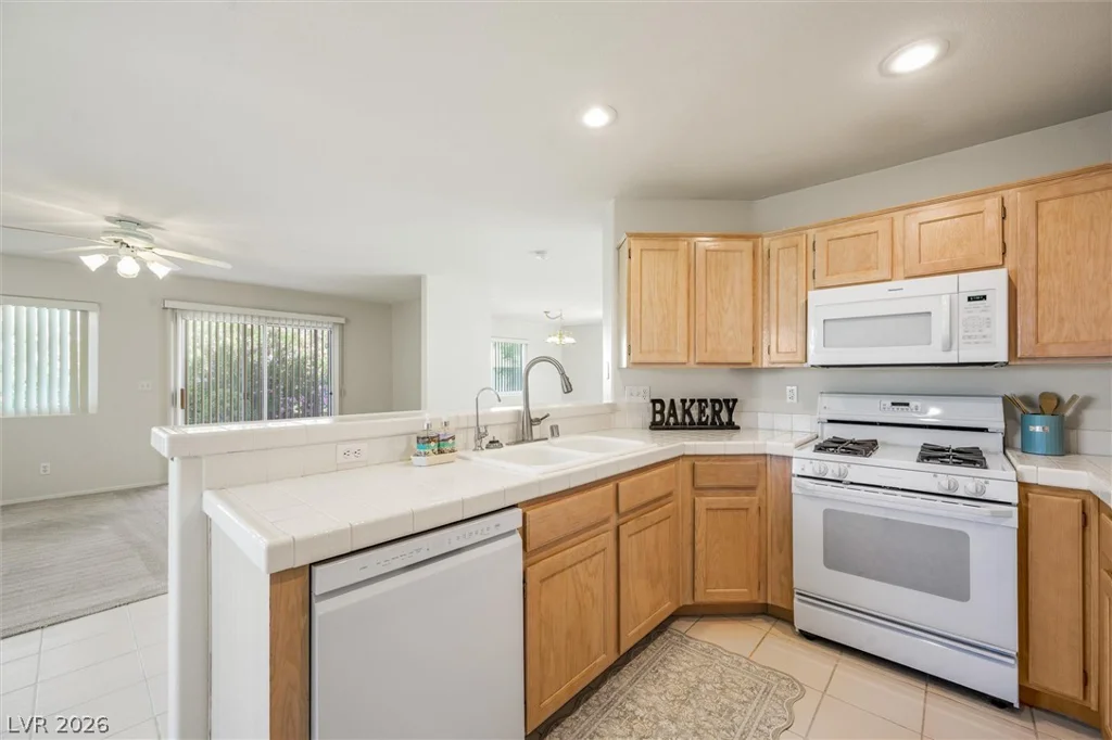 3952 Broad Meadow, Las Vegas, NV 89129