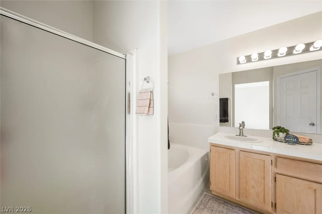 3952 Broad Meadow, Las Vegas, NV 89129