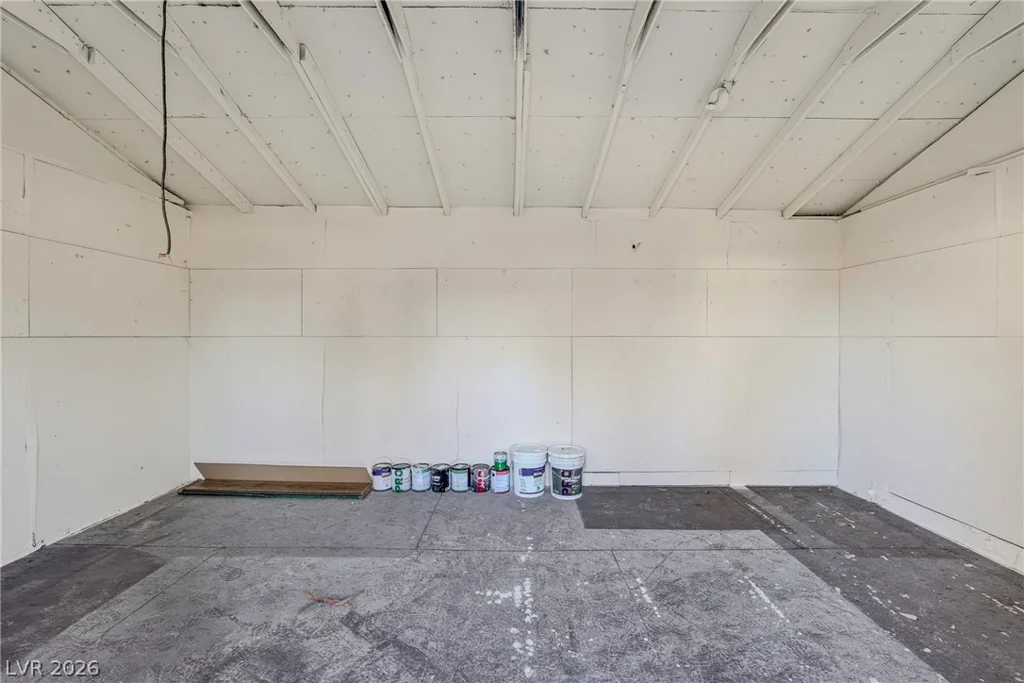 1240 Vondell, Pahrump, NV 89048