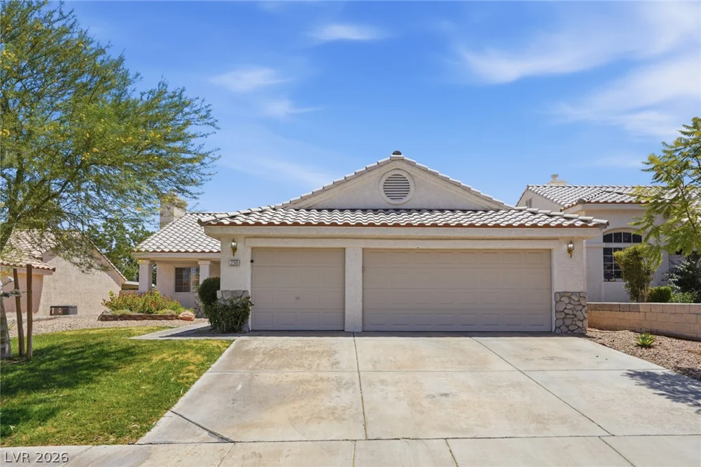 250 Autumn Eve, Henderson, NV 89074