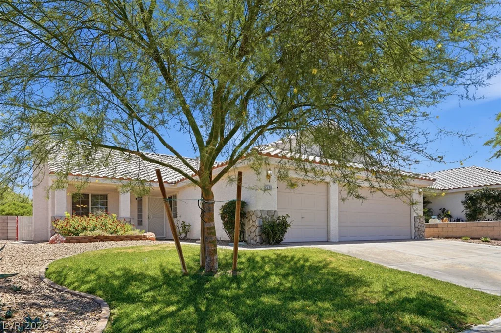 250 Autumn Eve, Henderson, NV 89074