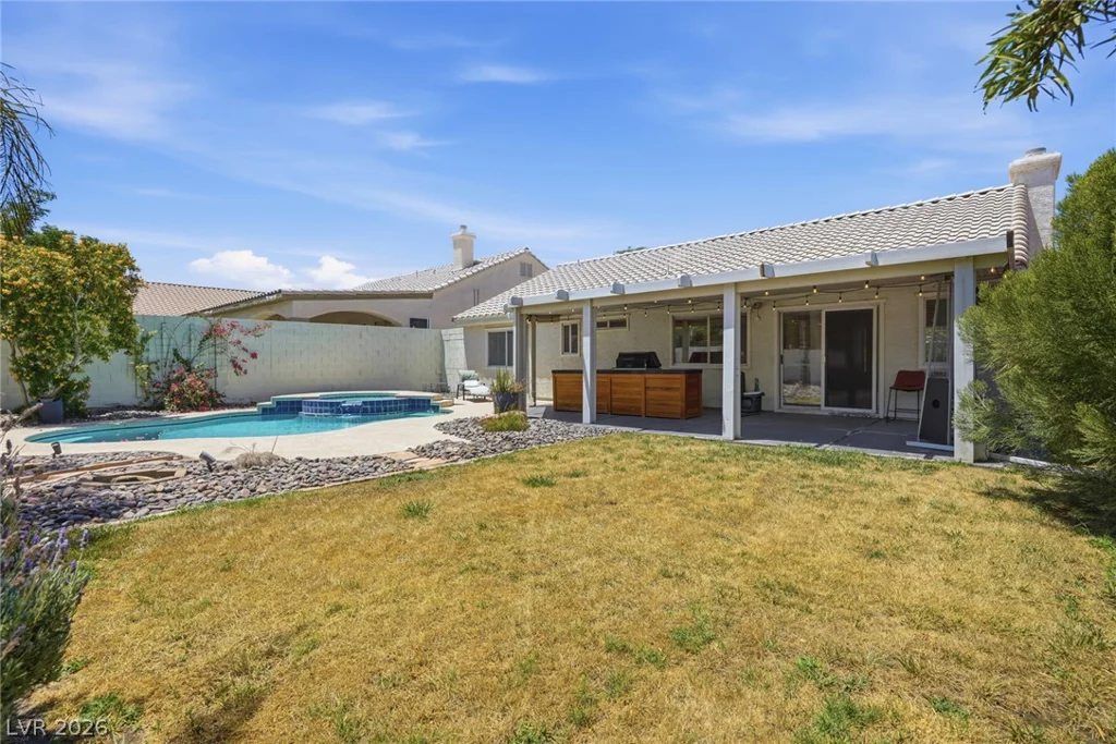 250 Autumn Eve, Henderson, NV 89074