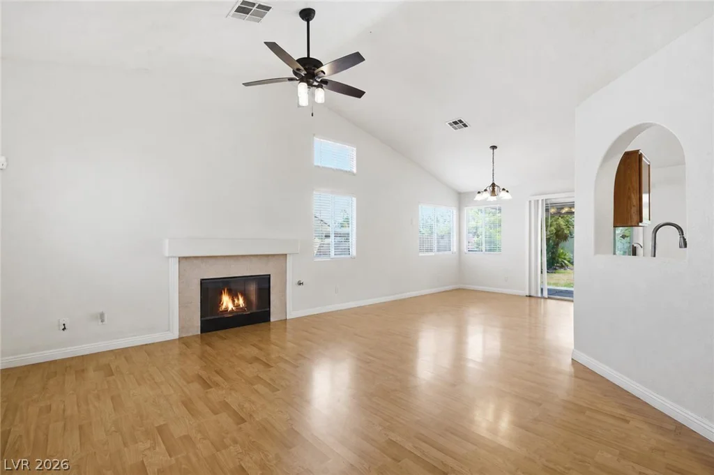 250 Autumn Eve, Henderson, NV 89074