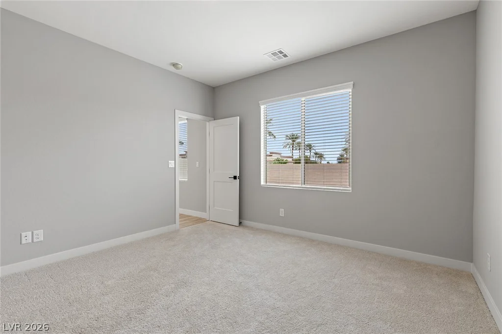 4445 Pioche, North Las Vegas, NV 89032