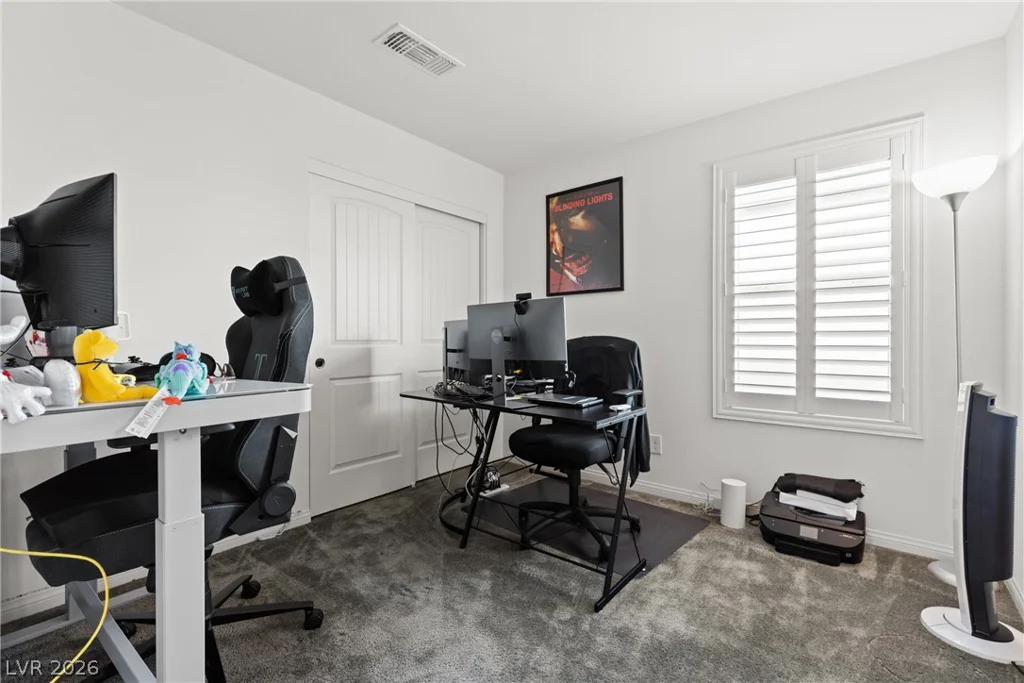 6466 Blue Ember, Las Vegas, NV 89130