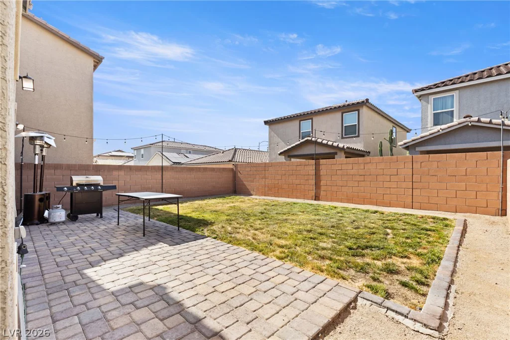 6466 Blue Ember, Las Vegas, NV 89130