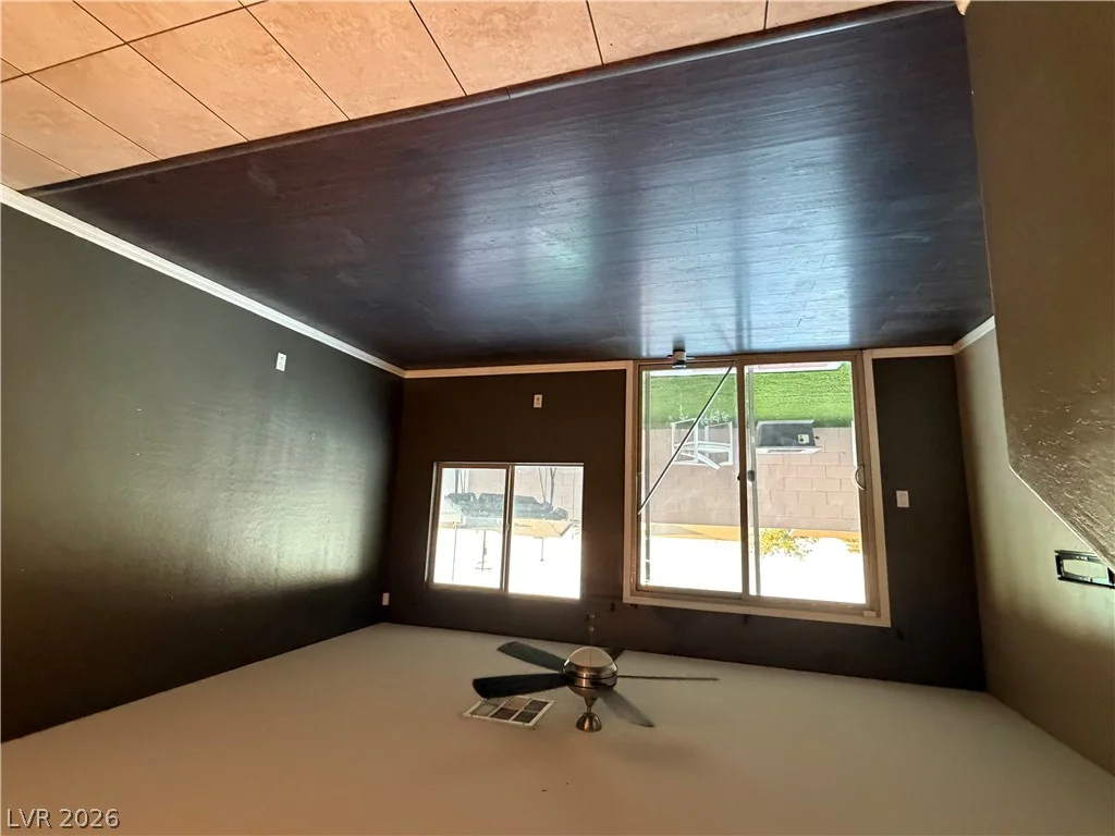 4343 Harristown, Las Vegas, NV 89115