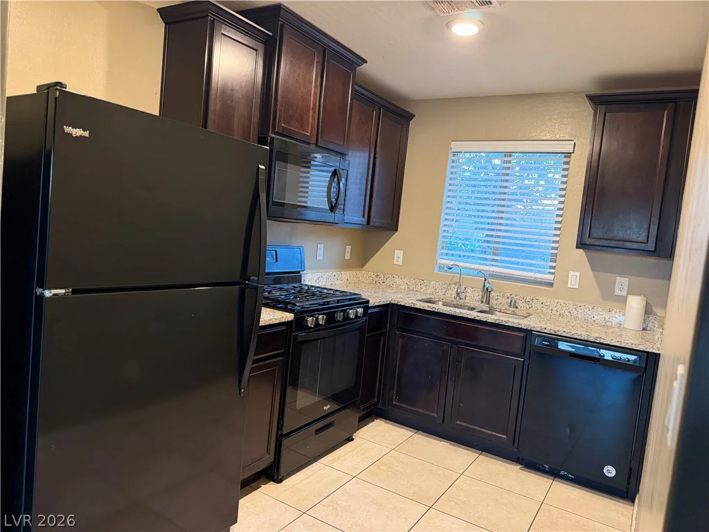 4343 Harristown, Las Vegas, NV 89115