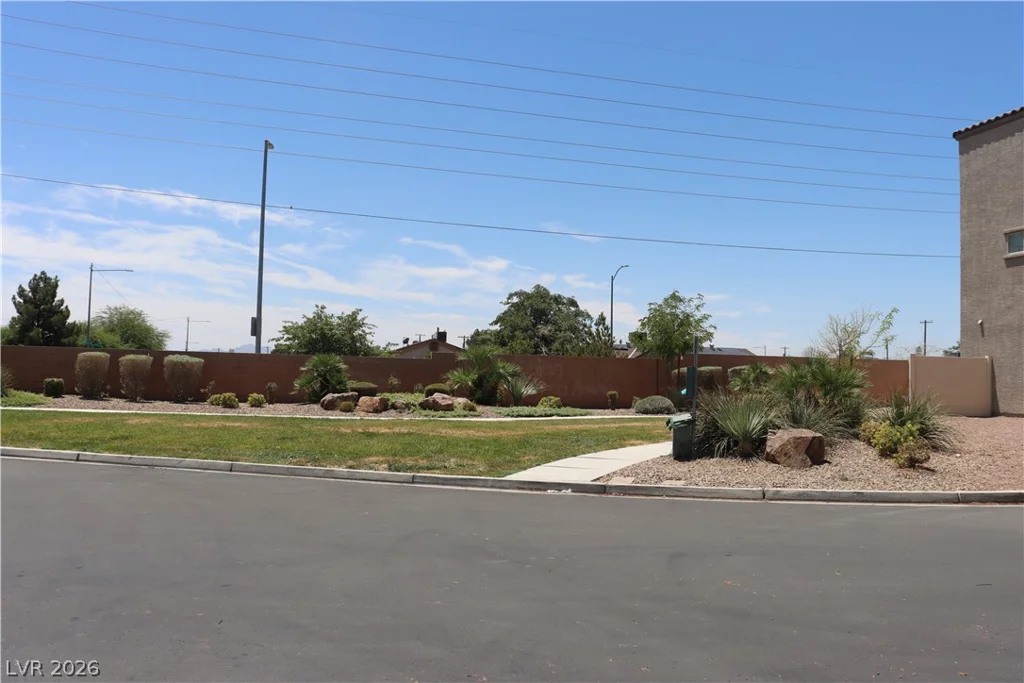 4343 Harristown, Las Vegas, NV 89115