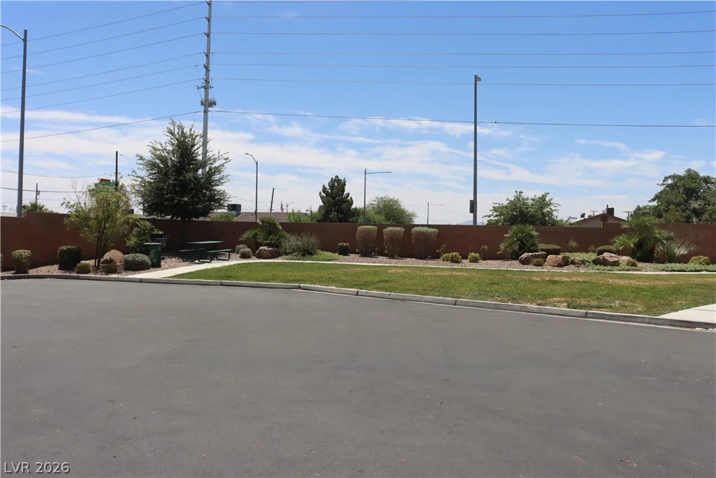 4343 Harristown, Las Vegas, NV 89115